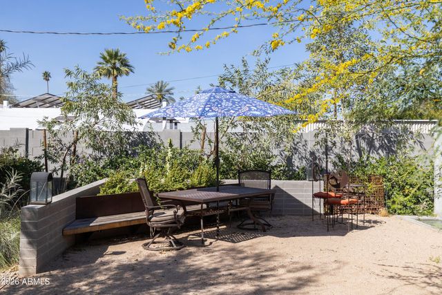 1244 E PALM Lane, Phoenix, AZ 85006