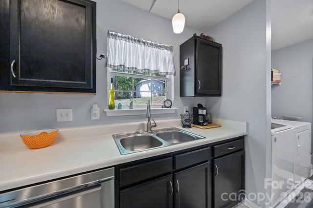 124 Stately Pines Drive, Troutman, NC 28166