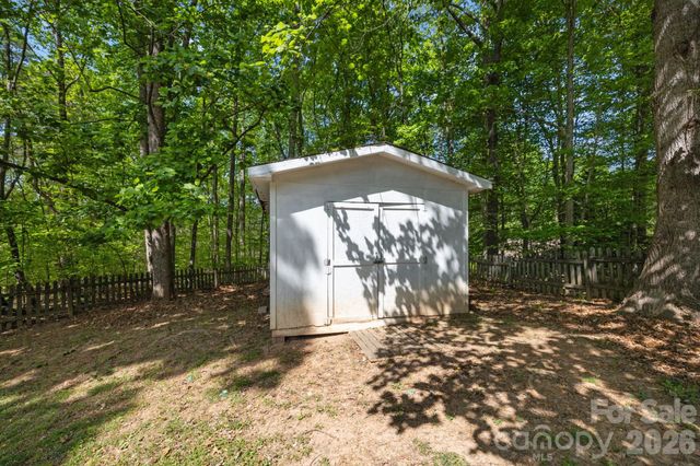 124 Stately Pines Drive, Troutman, NC 28166