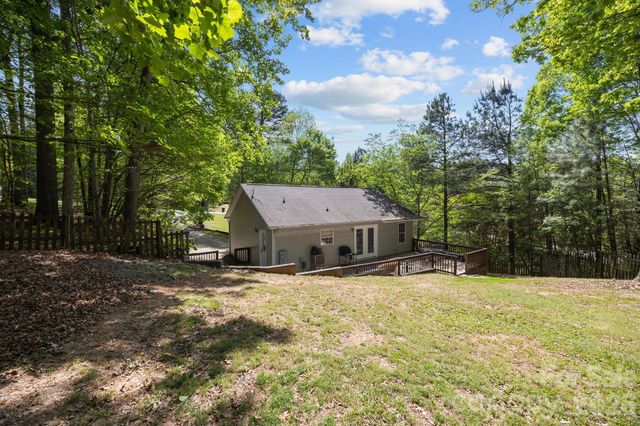 124 Stately Pines Drive, Troutman, NC 28166