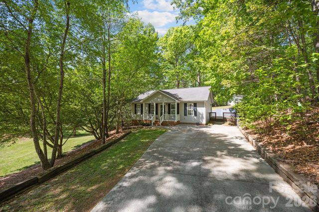 124 Stately Pines Drive, Troutman, NC 28166