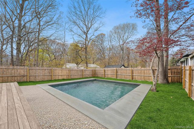 50 Squires Avenue, East Quogue, NY 11942