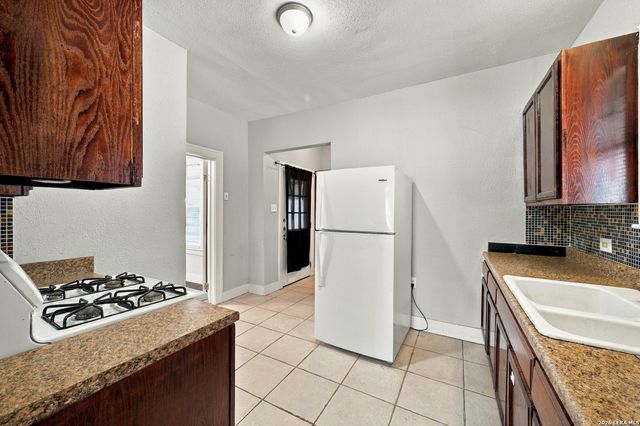 1114 Gibbs, San Antonio, TX 78202