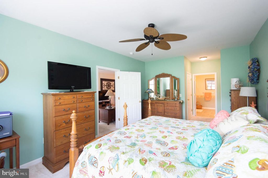 Image 23 of property listing at 700 CATTAIL CV #212, Cambridge, MD 21613