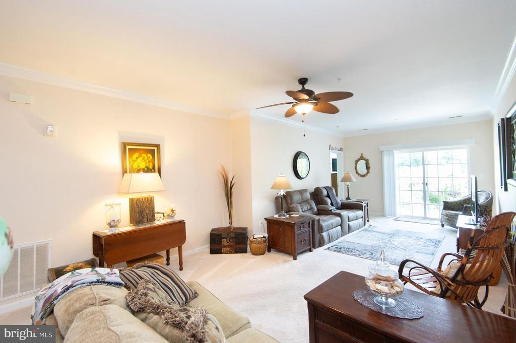 Image 6 of property listing at 700 CATTAIL CV #212, Cambridge, MD 21613