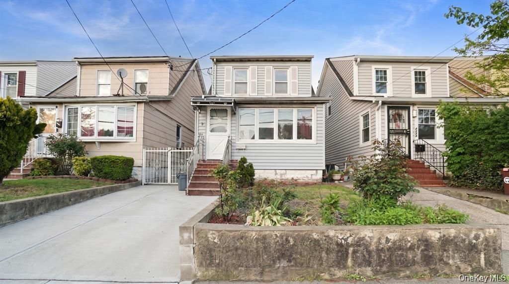 9023 207th Street, Queens Village, NY 11428