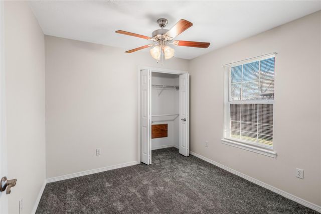 1002 Copperas BND, Caldwell, TX 77836