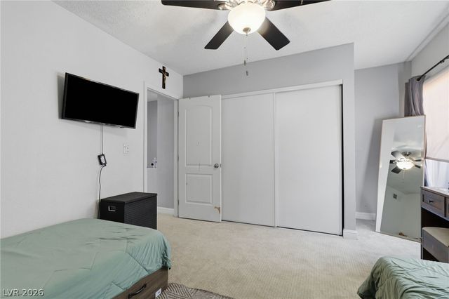6233 West Washington Avenue, Las Vegas, NV 89107
