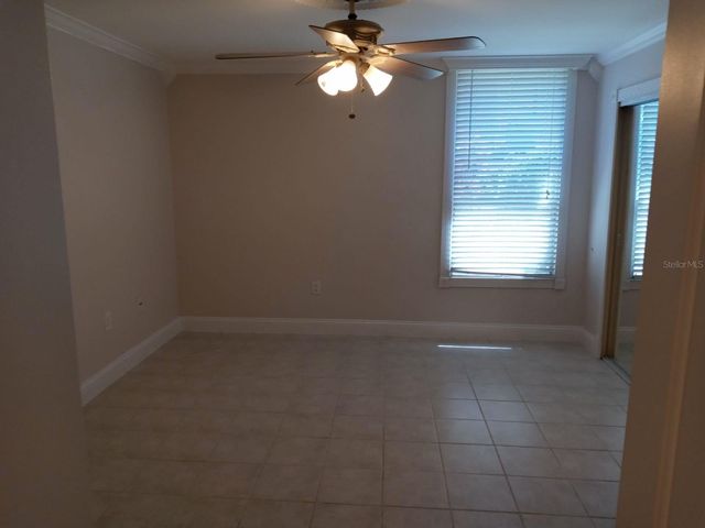 536 ORANGE DRIVE 14, Altamonte Springs, FL 32701