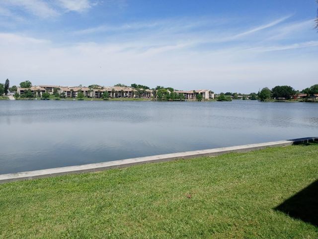 536 ORANGE DRIVE 14, Altamonte Springs, FL 32701