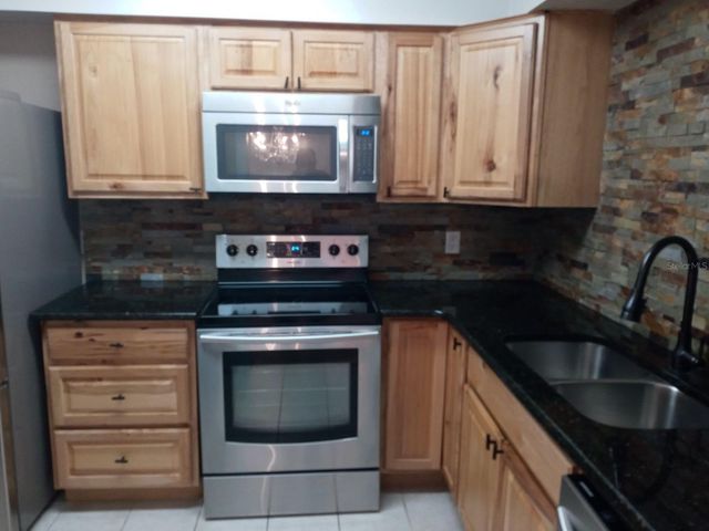 536 ORANGE DRIVE 14, Altamonte Springs, FL 32701