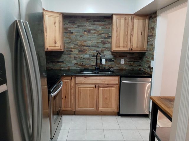 536 ORANGE DRIVE 14, Altamonte Springs, FL 32701