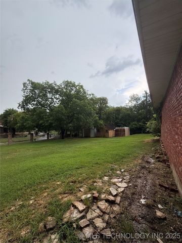 1518 N Washington Street, Ardmore, OK 73401
