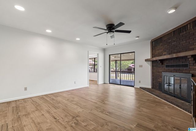 310 HIGHWAY 202, Calera, AL 35040