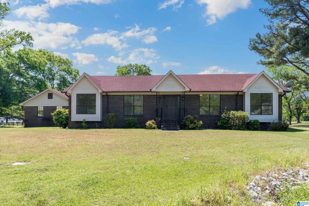 310 HIGHWAY 202, Calera, AL 35040