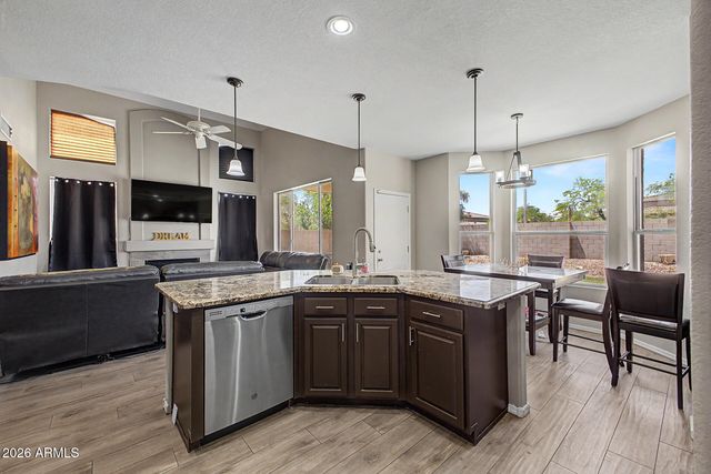 4518 E ROWEL Road, Phoenix, AZ 85050