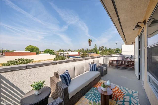 1401 Mission Street 208, South Pasadena, CA 91030