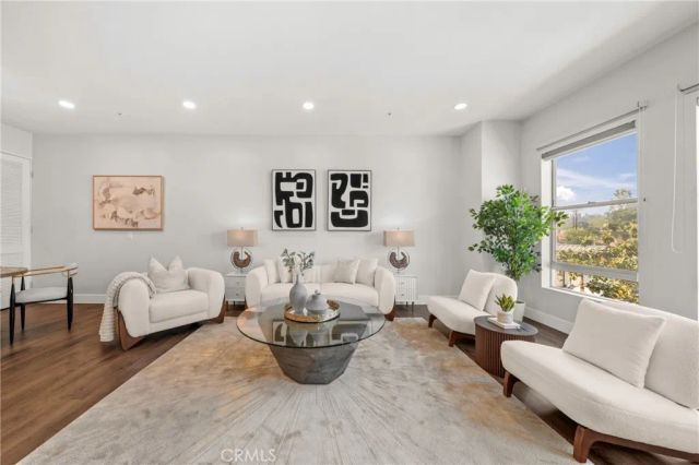 1401 Mission Street 208, South Pasadena, CA 91030
