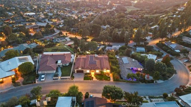 752 Valparaiso Drive, Claremont, CA 91711