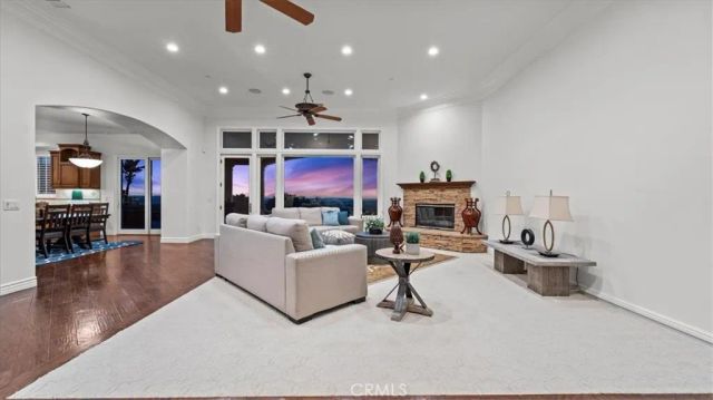 752 Valparaiso Drive, Claremont, CA 91711