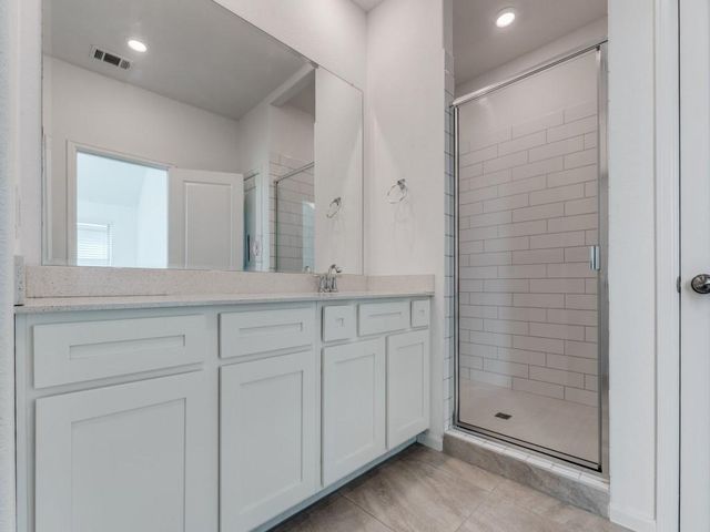 4727 Glen Isle Drive, Houston, TX 77009