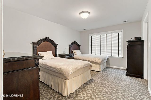 10 Rivka Lane, Lakewood, NJ 08701