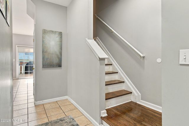 10 Rivka Lane, Lakewood, NJ 08701