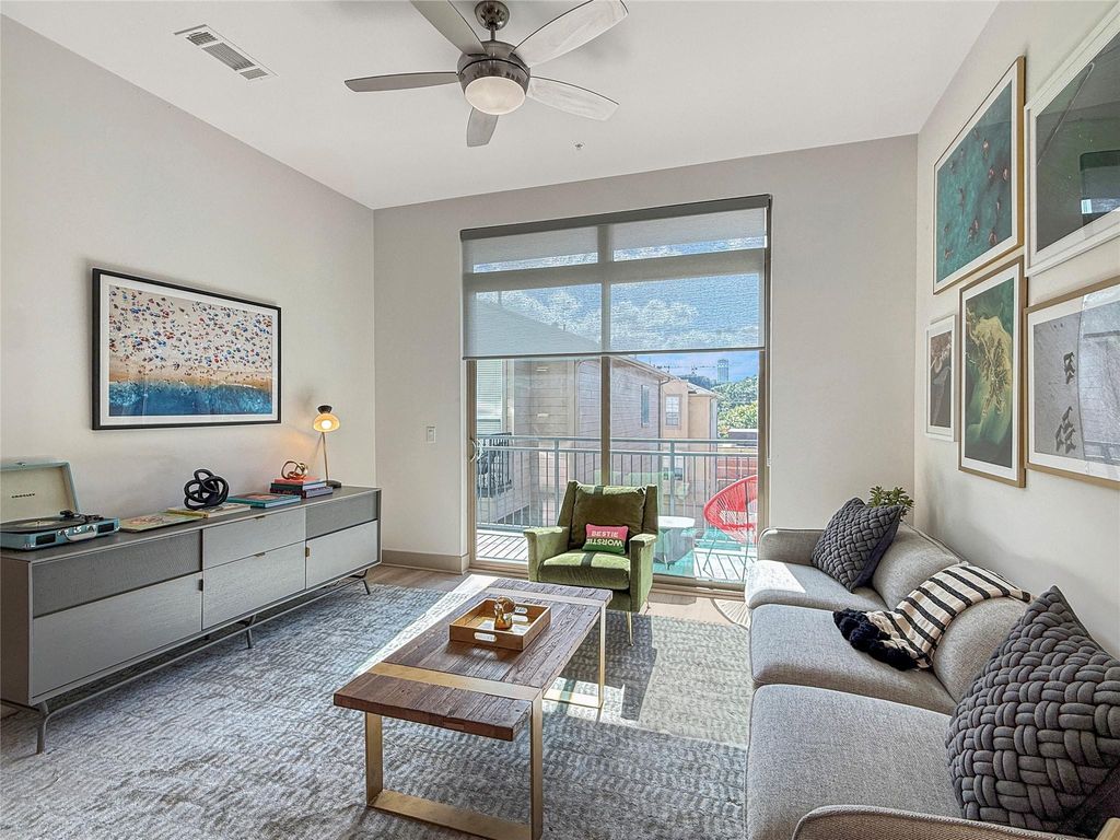 170 Malone Street 3201, Houston, TX 77007