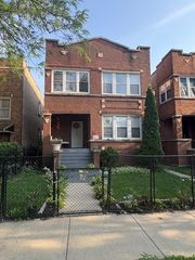 5521 W Potomac Avenue, Chicago, IL 60651