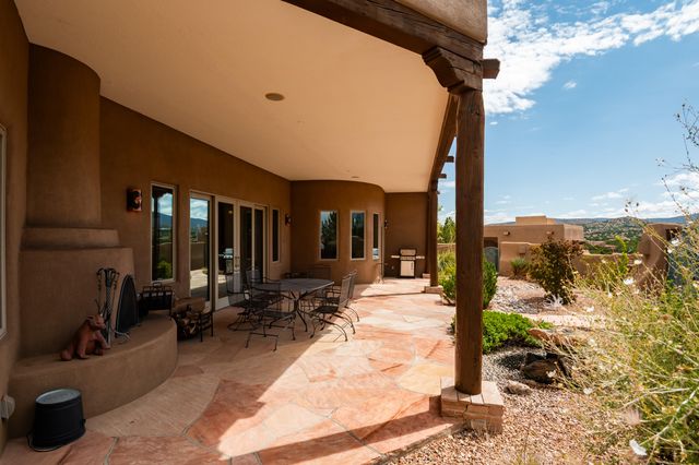 1 Dream Catcher Trail, Placitas, NM 87043