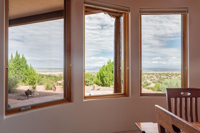 1 Dream Catcher Trail, Placitas, NM 87043