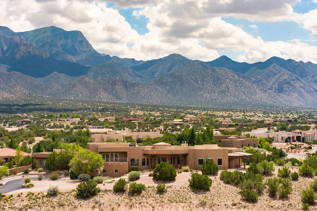 Image 1 of property listing at 1 Dream Catcher Trail, Placitas, NM 87043