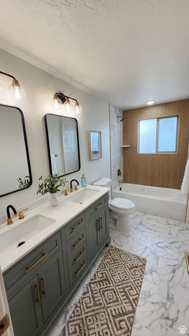 8492 S MESA DR, Sandy, UT 84093