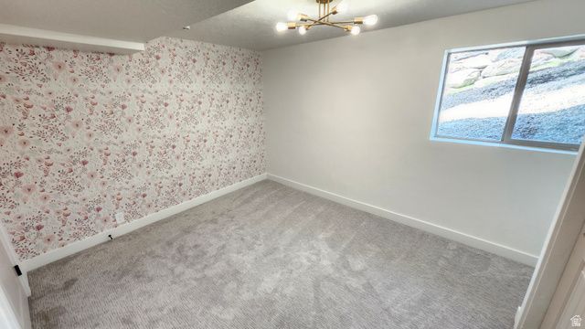 8492 S MESA DR, Sandy, UT 84093
