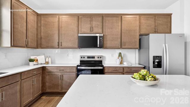 11527 Cardinal Creek Avenue, Charlotte, NC 28215