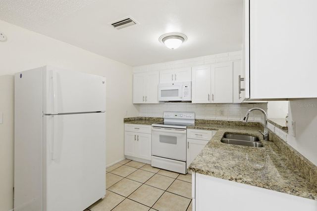 1119 17TH AVENUE SW, Largo, FL 33778