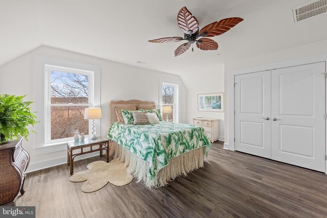 7650 FERRY COVE RD, Sherwood, MD 21665