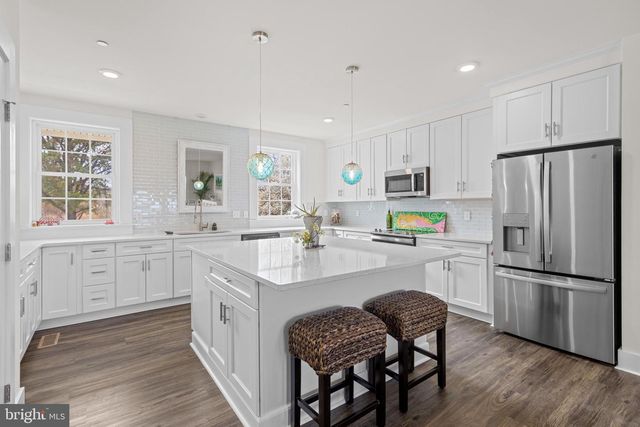 7650 FERRY COVE RD, Sherwood, MD 21665