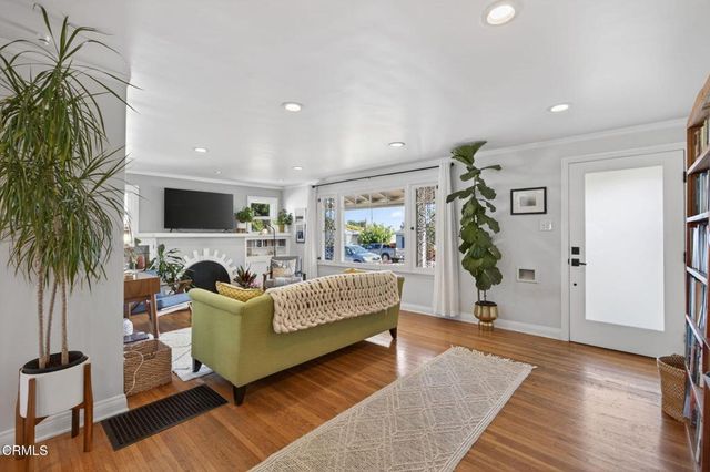 1681 San Nicholas Street, Ventura, CA 93001