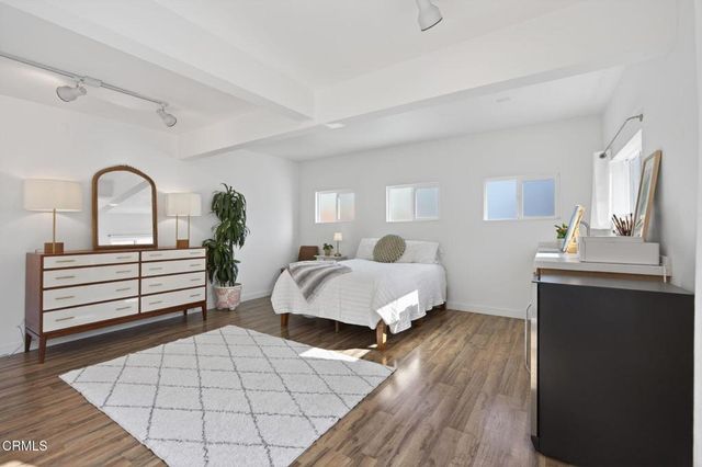 1681 San Nicholas Street, Ventura, CA 93001