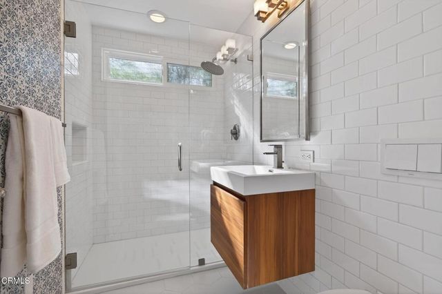 1681 San Nicholas Street, Ventura, CA 93001