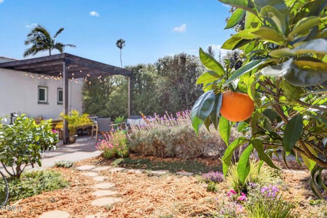 1681 San Nicholas Street, Ventura, CA 93001