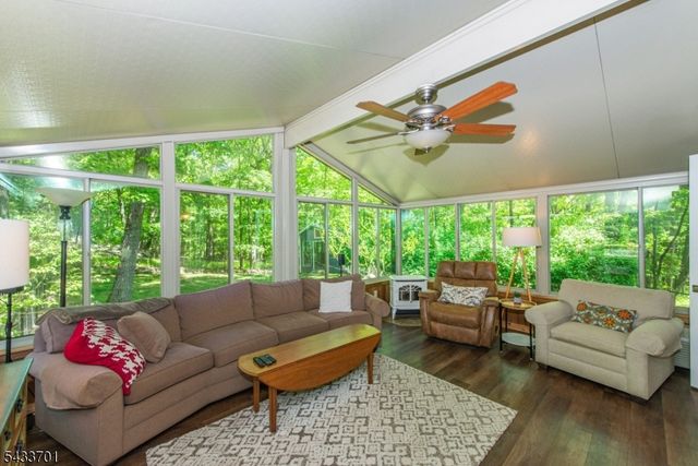 37 Green Rd, Sparta Twp., NJ 07871