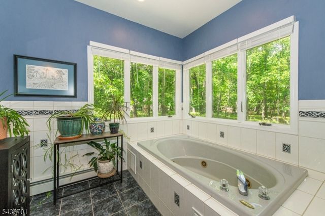 37 Green Rd, Sparta Twp., NJ 07871