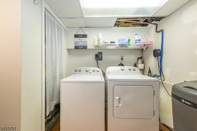 37 Green Rd, Sparta Twp., NJ 07871