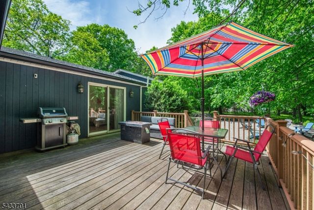 37 Green Rd, Sparta Twp., NJ 07871