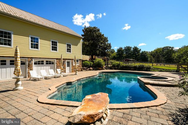 928 SWAMP RD, Furlong, PA 18925