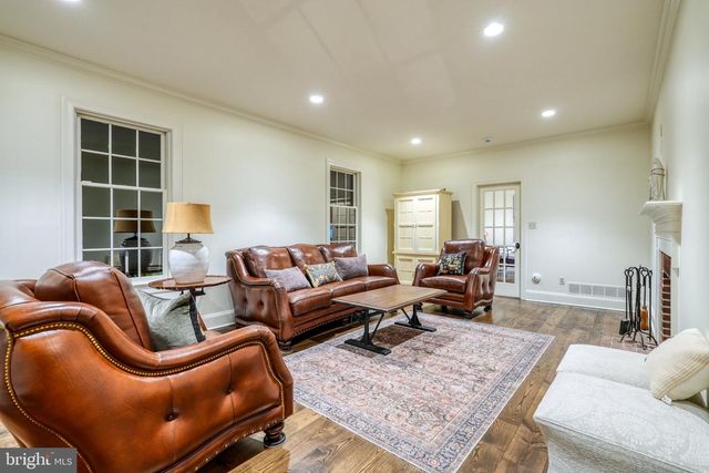 928 SWAMP RD, Furlong, PA 18925