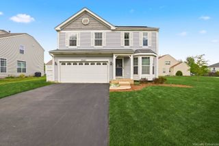 10664 Oregon Trail, Huntley, IL 60142