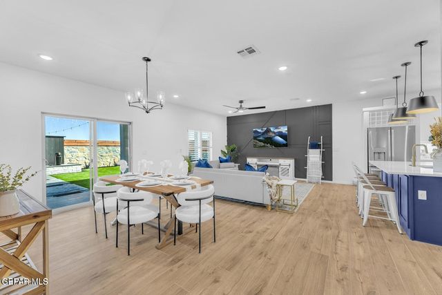 244 MAR VISTA Place, Horizon City, TX 79928